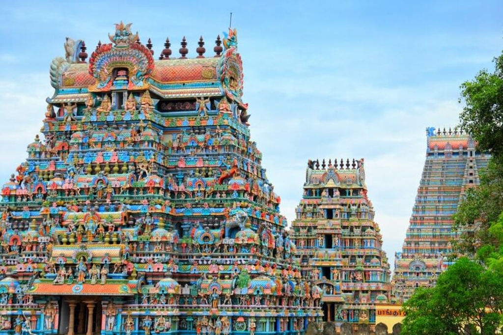 Sacred Sojourn: Discover the Spiritual Majesty of Madurai and Rameshwaram