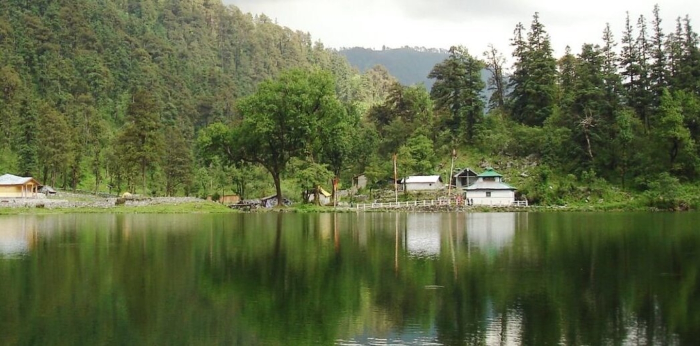 Dodital Trek: Immerse Yourself in the Serene Beauty of the Himalayan Lake